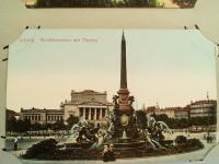 DE_Place_1900-1949_Leipzig. Mendebrunnen mit Theater.jpg